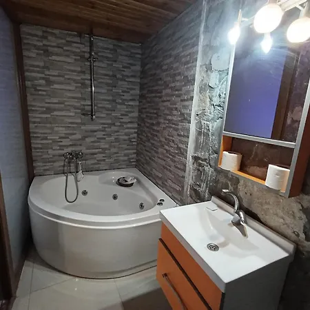 Kabak Armes Bed and Breakfast Φετιγιέ